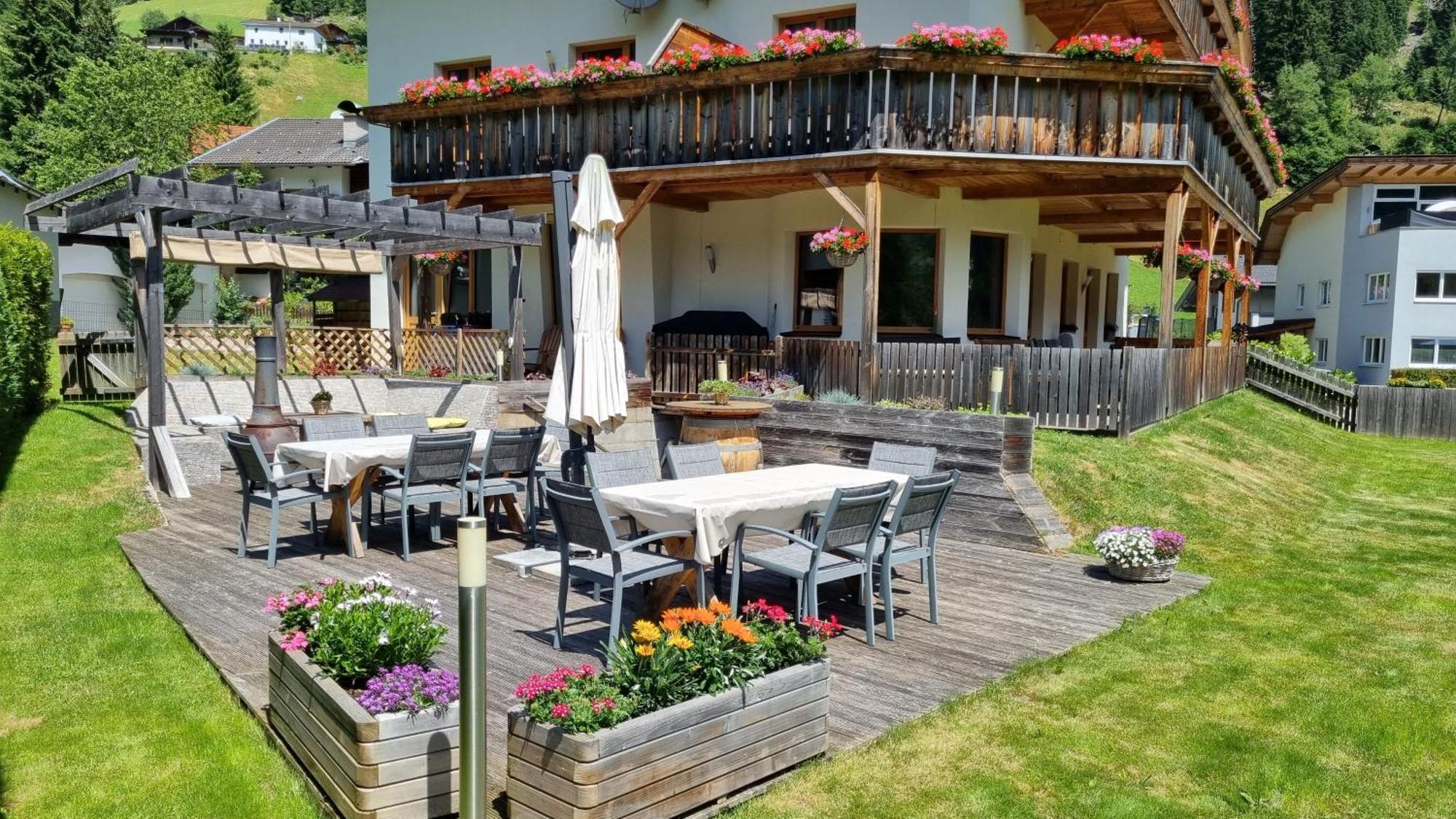 Gaestehaus Landhaus Tyrol Gries im Sellrain Dış mekan fotoğraf