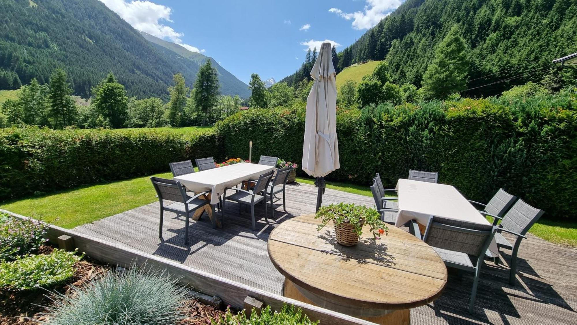 Gaestehaus Landhaus Tyrol Gries im Sellrain Dış mekan fotoğraf