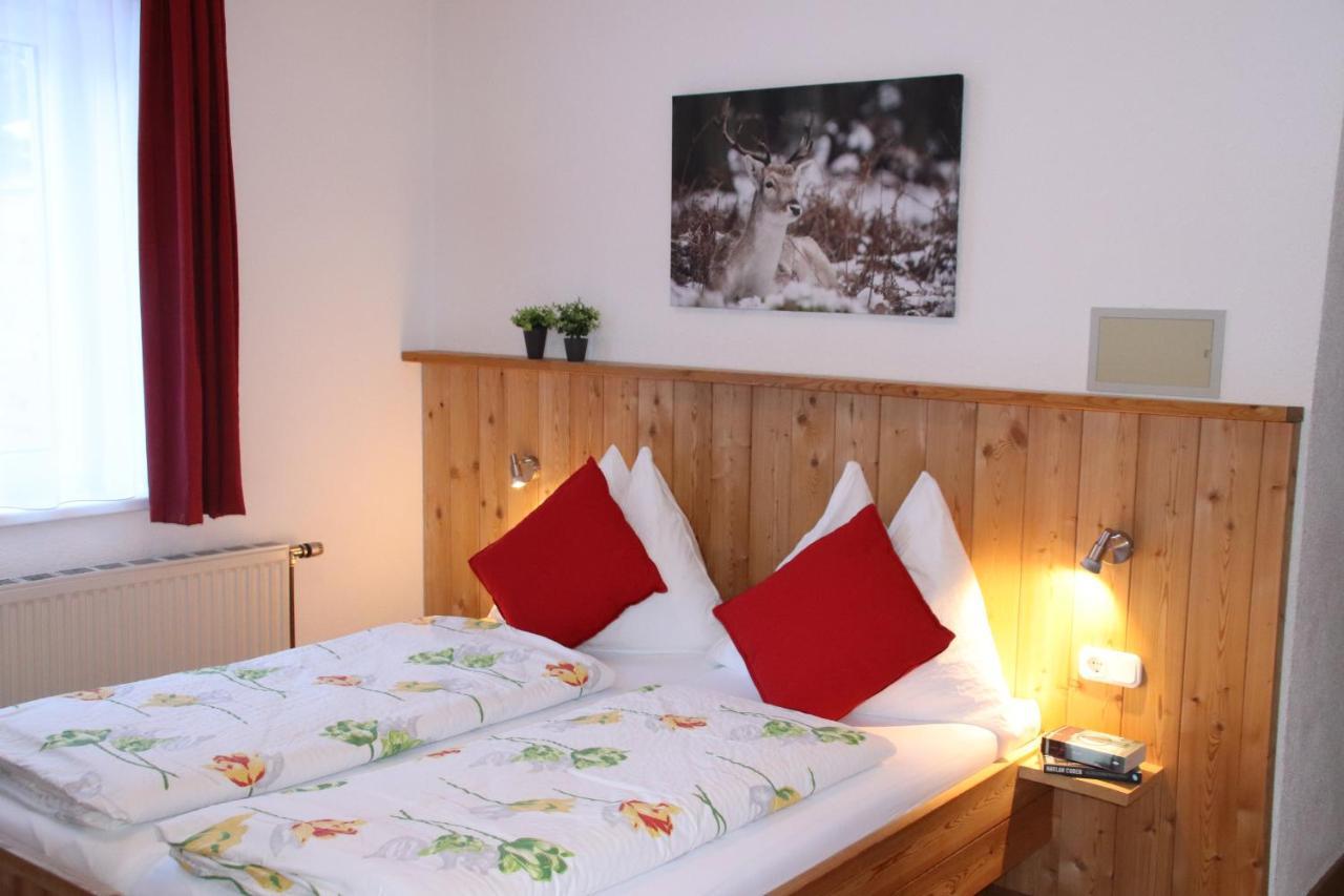 Gaestehaus Landhaus Tyrol Gries im Sellrain Dış mekan fotoğraf